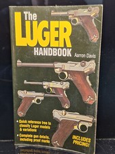 Le manuel Luger Davis comprend