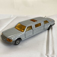 MAJORETE Majorette LIMOUSINE