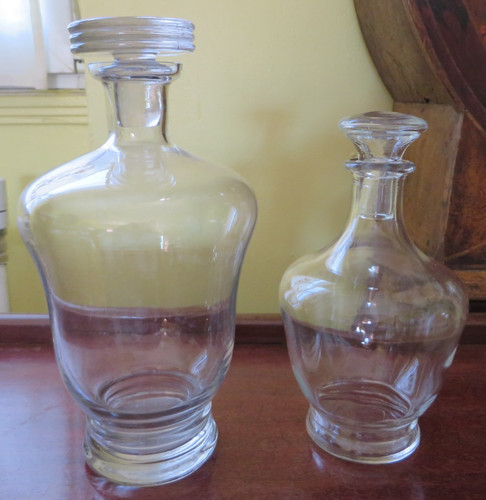 Carafes anciennes avec - 2,