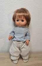 Jolie poupée plastique Sebino