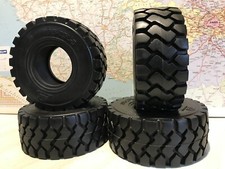 RC4WD 1/14 pneus chargeuse 870K 