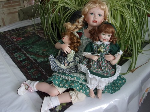 Poupées porcelaine - poupées,