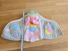 Marionnette à main Peek-a-boo Fisher Price #422, bébé en peluche dans une...