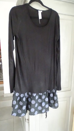 Robe pas tres - tres, de