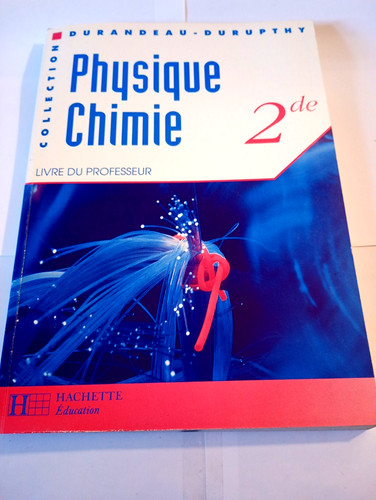 Livre physique chimie - chimie, 2de