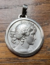 pendentif Ancien « visage de