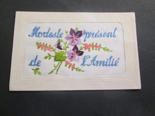 Carte postale ancienne brodee