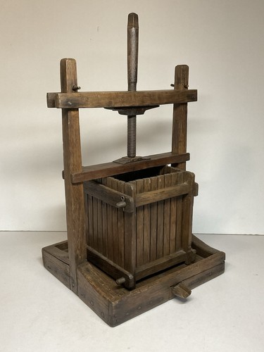 Ancien pressoir agrume - agrume,