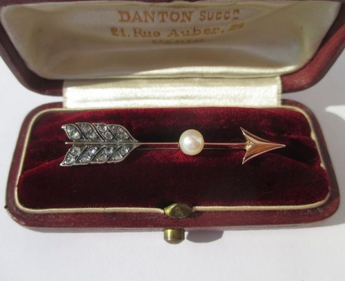 Broche flèche perle fine - , et