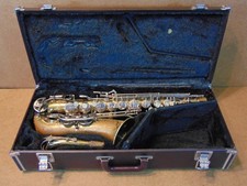 Selmer Company Bundy II Alto
