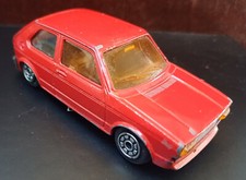 Ancienne voiture miniature