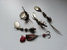 Lot anciens leurres peche - d,