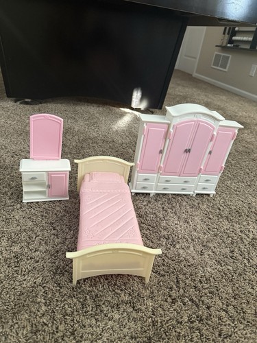 2002 barbie doll house