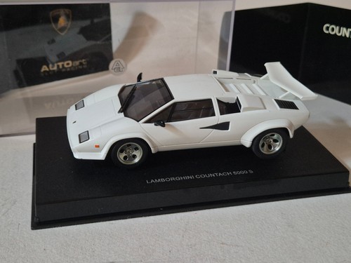 Auto art slot lamborghini - 1/32,