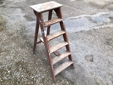 Ancien escabeau de peintre en bois déco atelier vieux métier années 1950 vintage