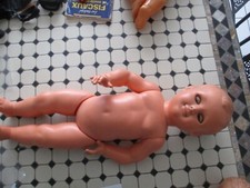 Baigneur ancien tête d'aigle