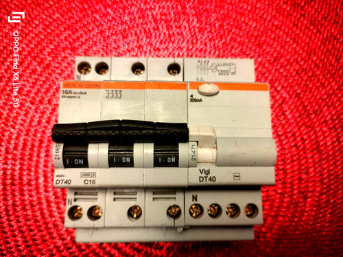Disjoncteur differentiel 16a - differentiel,
