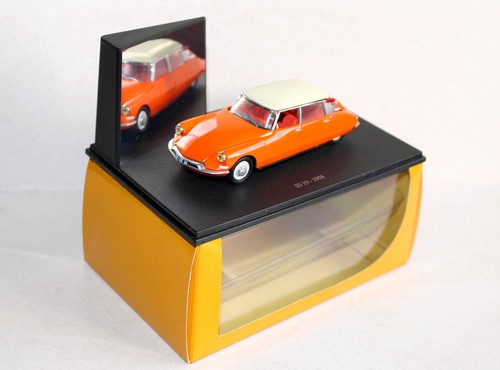 Collection 43 voiture - ds,