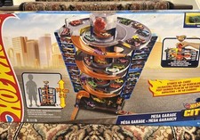 Mattel Hot Wheels City 50 New