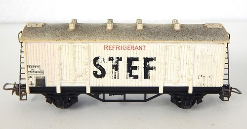 Hornby wagon couvert - couvert, a