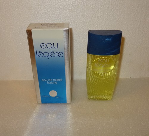 Ancien flacon factice eau - factice,