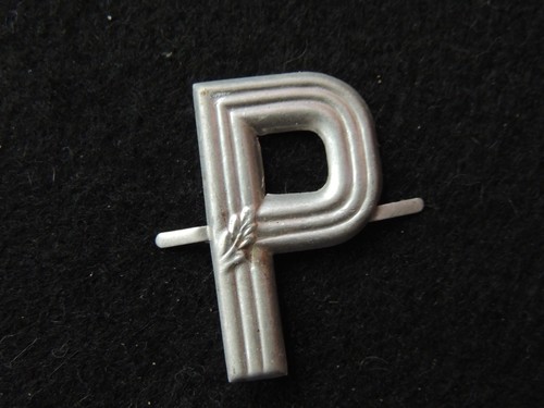 Ancienne lettre aluminium - p,