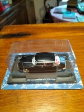 VOITURE BLAKE ET MORTIMER 2011