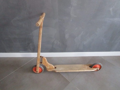 Trottinette ancienne bois - ancienne, en