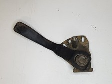 support de roue avant droite de tondeuse sabo 52-4th