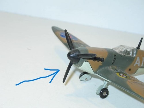Dinky toys hélice - 1, pour