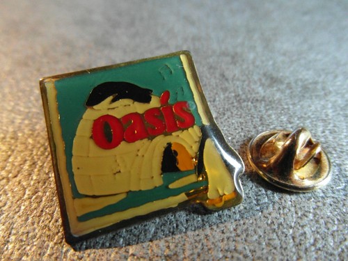Rare pins pin oasis - rare, jus