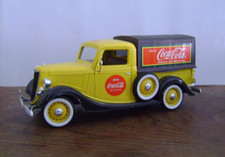 Voiture miniature 1/19 1/18 - Solido - Ford V8 Pick-up Bâché - Coca-Cola - 1936