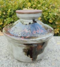 Pot à beurre signé Thierry