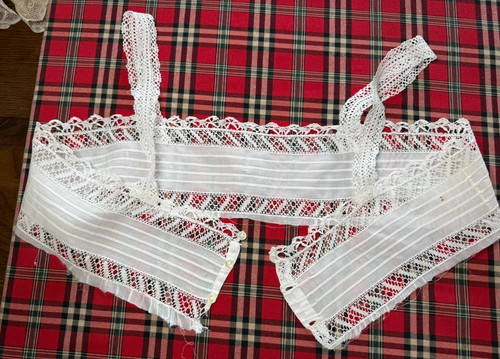 Dentelle ancienne - ancienne,