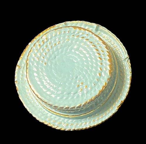 Broche chapeau métal peint - chapeau, en