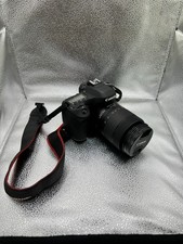 Canon EOS 80D Digital +