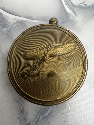 Briquet poilu dirigeable - de,