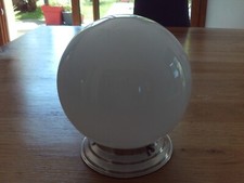 ancienne lampe ,ancienne lampe plafonnier boule socle alu art deco.