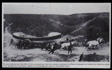 1986  -- CAP GRIS NEZ CANOT DE SAUVETAGE PIERRE LONQUETY TIRE PAR CHEVAUX 3M524