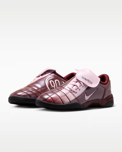 Io2389 602 nike total - 3, se