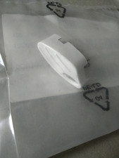 500592104 Bouton blanc