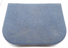 trappe sous siège arrière