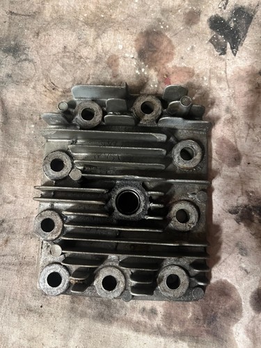 Culasse moteur bernard 417 - bernard,