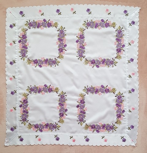 Nappe carré blanche - , contour
