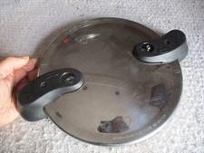 Couvercle d'ancienne Cocotte