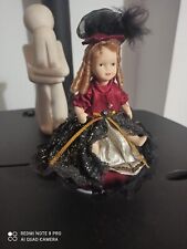 poupee automate boite a