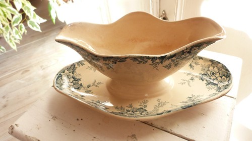Ancienne saucière amand et - ancienne,