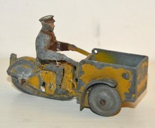 Ancien triporteur véhicule DINKY TOYS F 14 Harley roue métal vintage année 40 50
