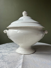 Grande Soupière Blanche