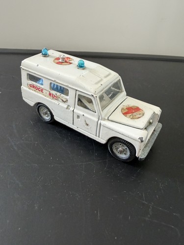 Mebetoys 42 land rover - 1/43,